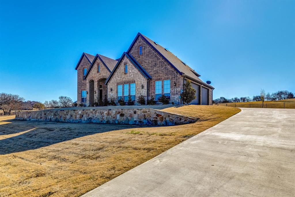 1115 The Trails Dr, Blue Ridge, TX 75424