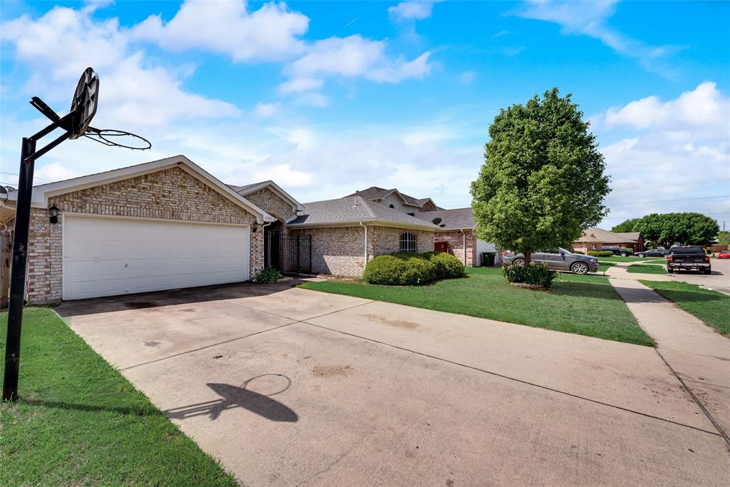 1508 Brookleaf Dr Arlington Tx 76018 Har Com