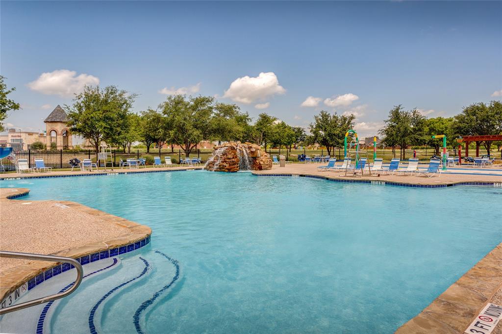 10802 Waterview Pkwy, Rowlett, TX 75089