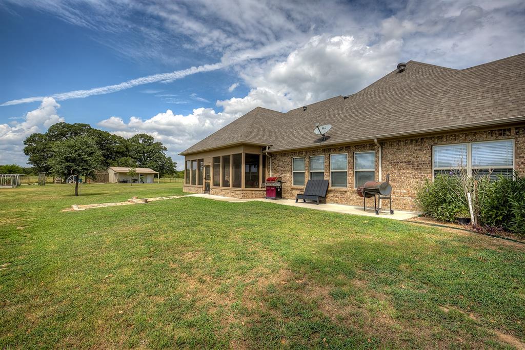455 County Road 1138, Cumby, TX 75433