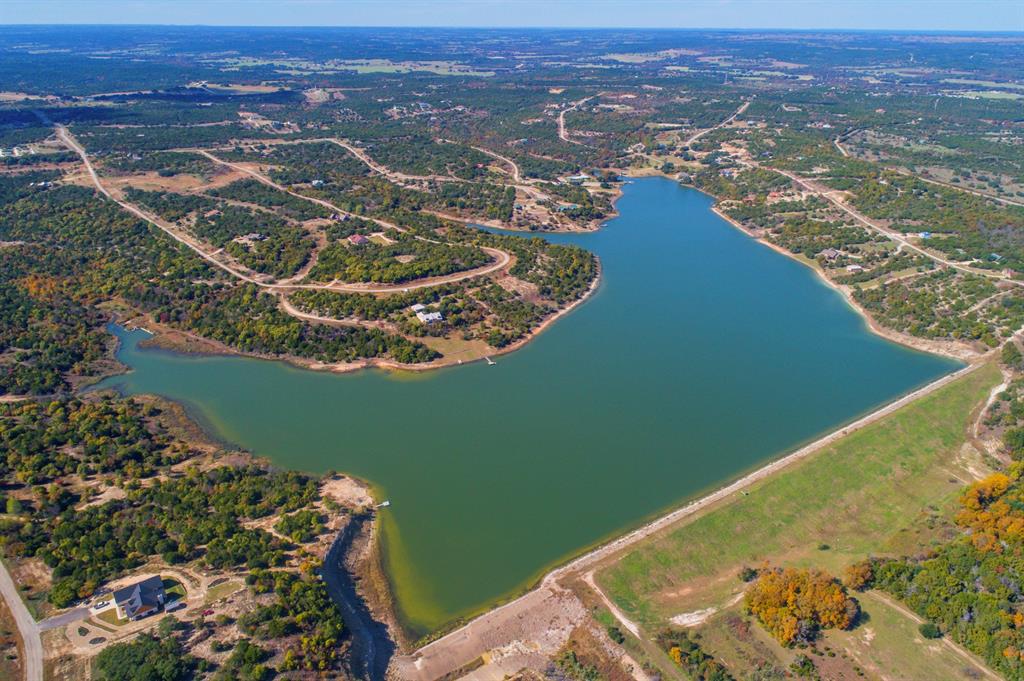 1800 Lakeside Dr, Bluff Dale, TX 76433
