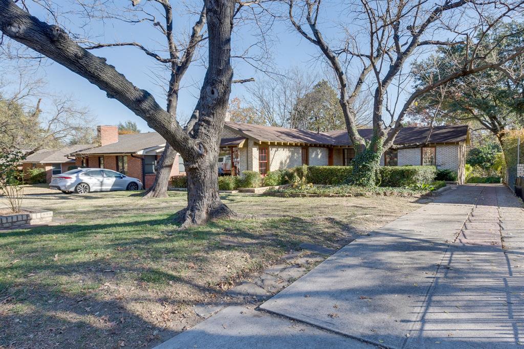 1512 Sylvan Ave, Dallas, TX 75208