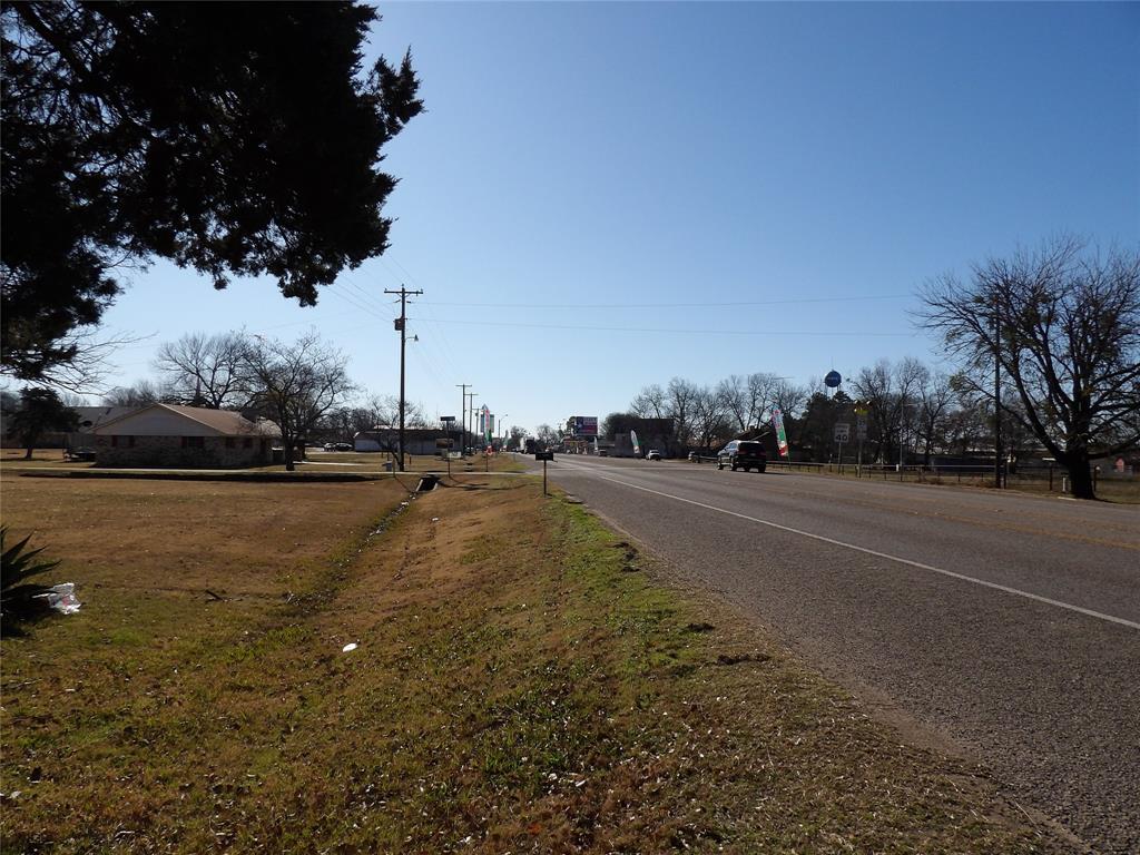 114 Main St, Yantis, TX 75482