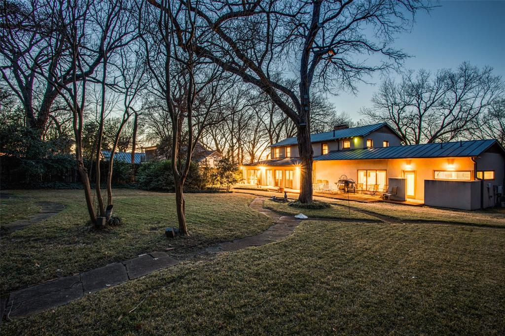 8366 Garland Rd, Dallas, TX 75218