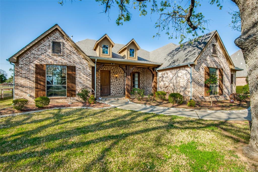 109 Woodland Dr, Krugerville, TX 76227