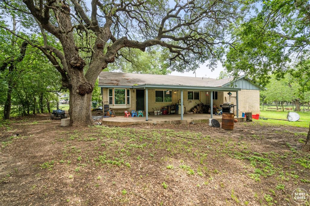 1111 Avenue W, brownwood, TX 76801