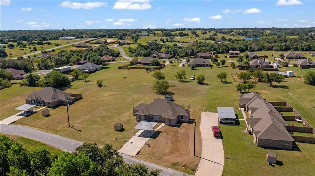 113 Lindas Creek Ln, Weatherford, TX 76088