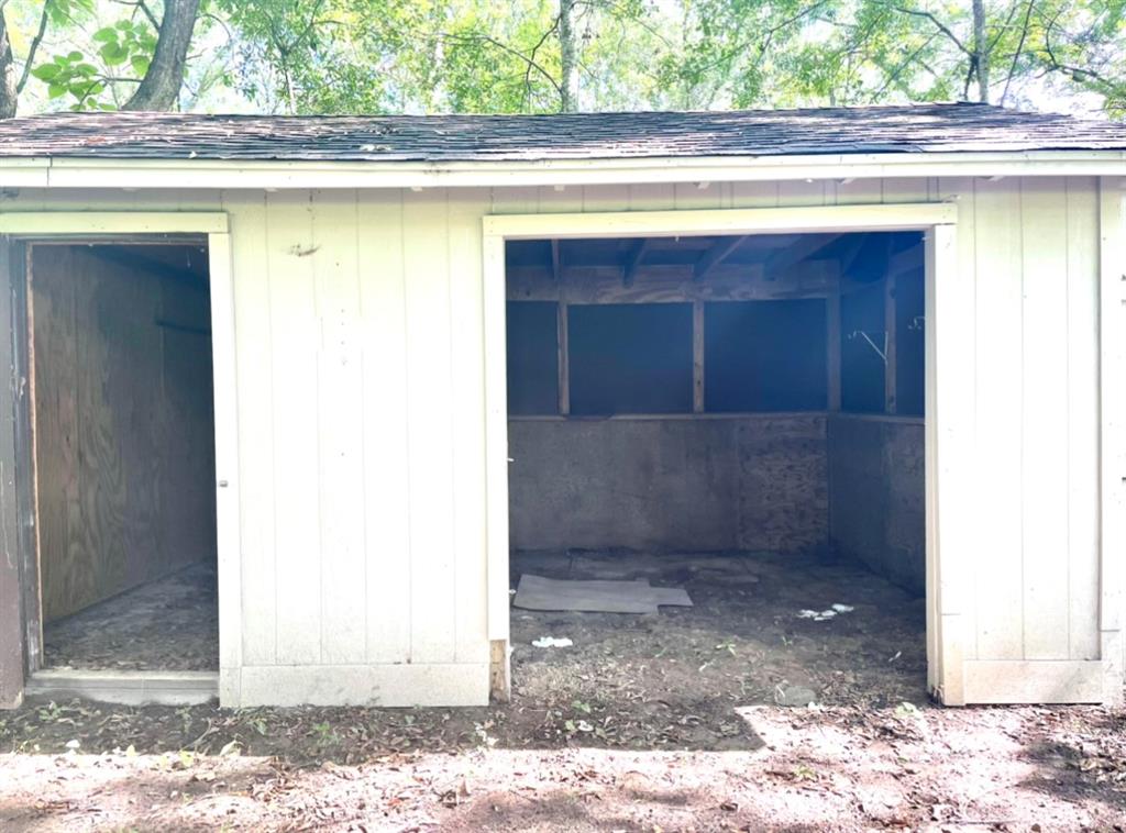 1421 Jeff Davis Dr, Tyler, TX 75703