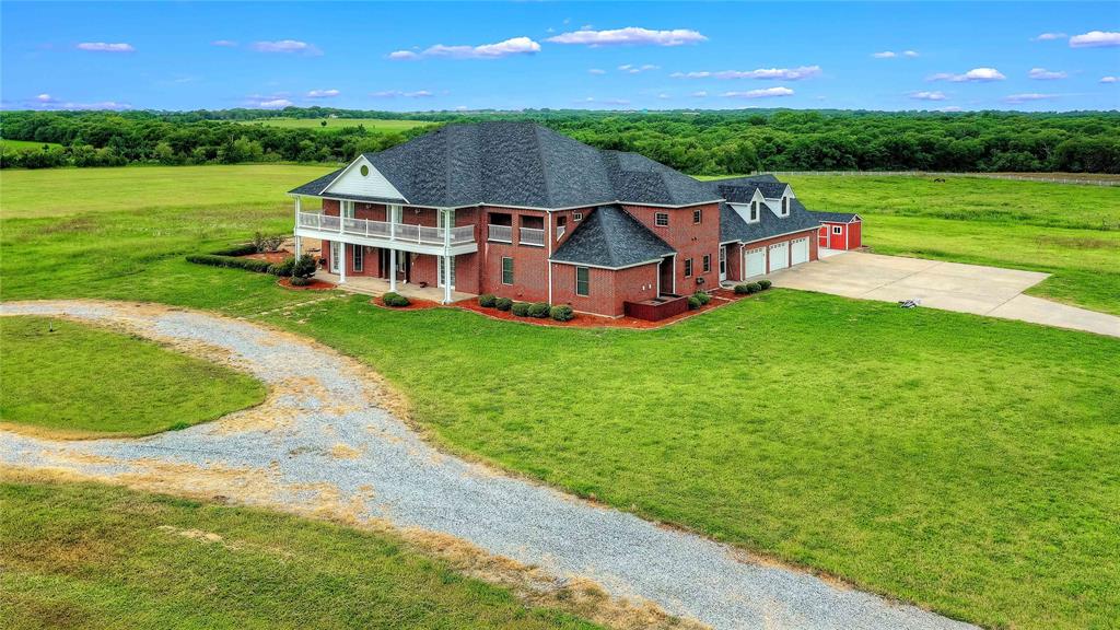 1055 W Harrell Rd, Howe, TX 75459