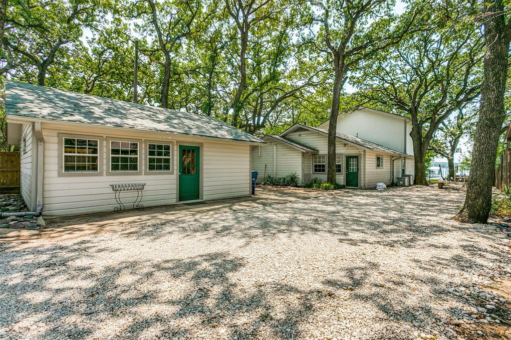 6417 Peden Rd, Fort Worth, TX 76179