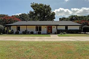 1409 Daryll Ln — Melody Hills East Add