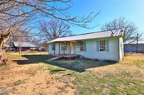 804 Cryer, Winters TX 79567