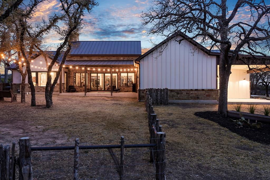 455 Cool Water Ranch Rd, Fredericksburg, TX 78624