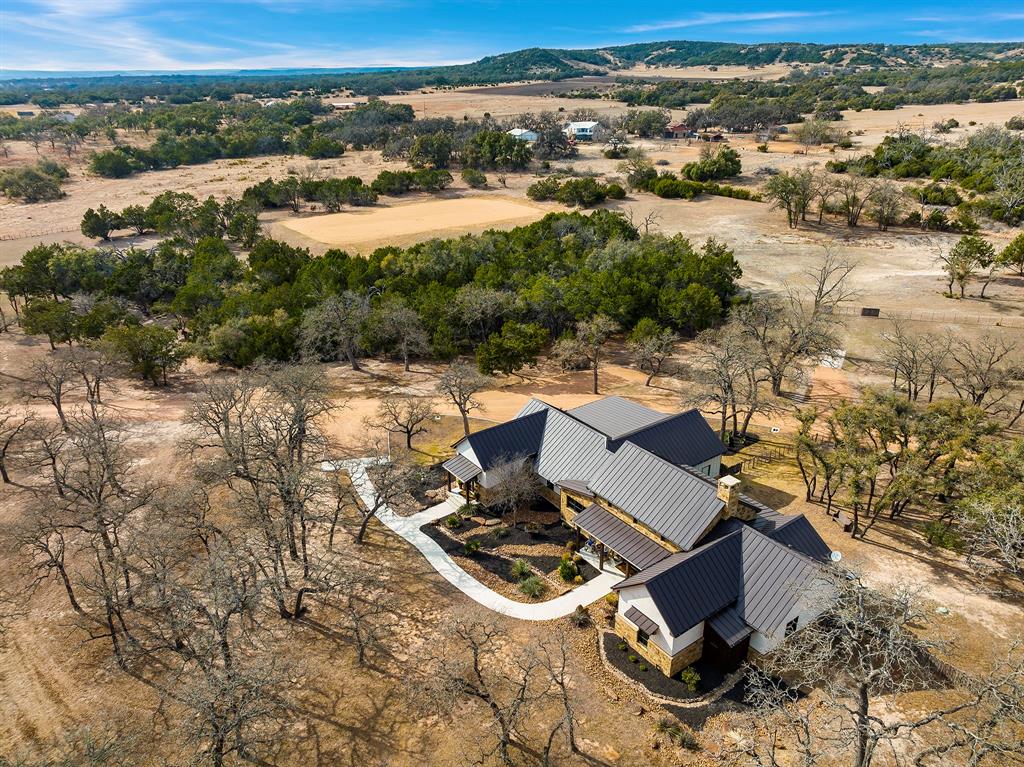 455 Cool Water Ranch Rd, Fredericksburg, TX 78624
