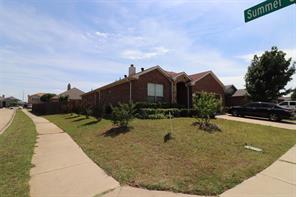 1101 Castle Springs, Fort Worth TX 76134