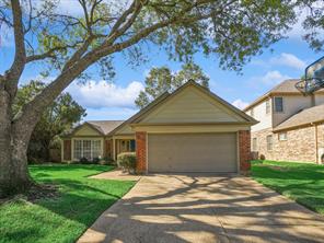 521 Chasewood, Grapevine, TX, 76051