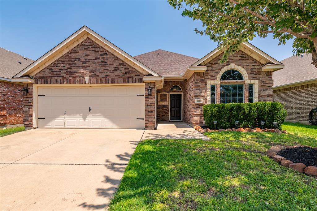 8209 Trinity Vista Trl