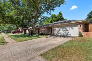 1209 Meadowview, Euless, TX, 76039