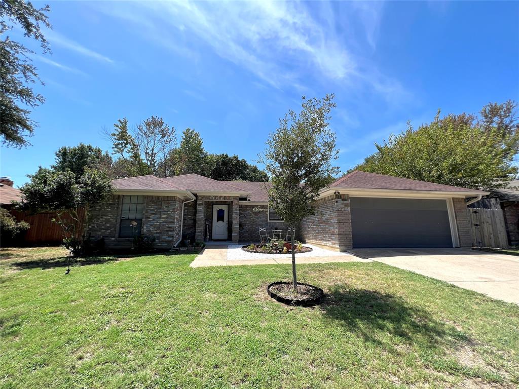 1002 Pierce Arrow Dr