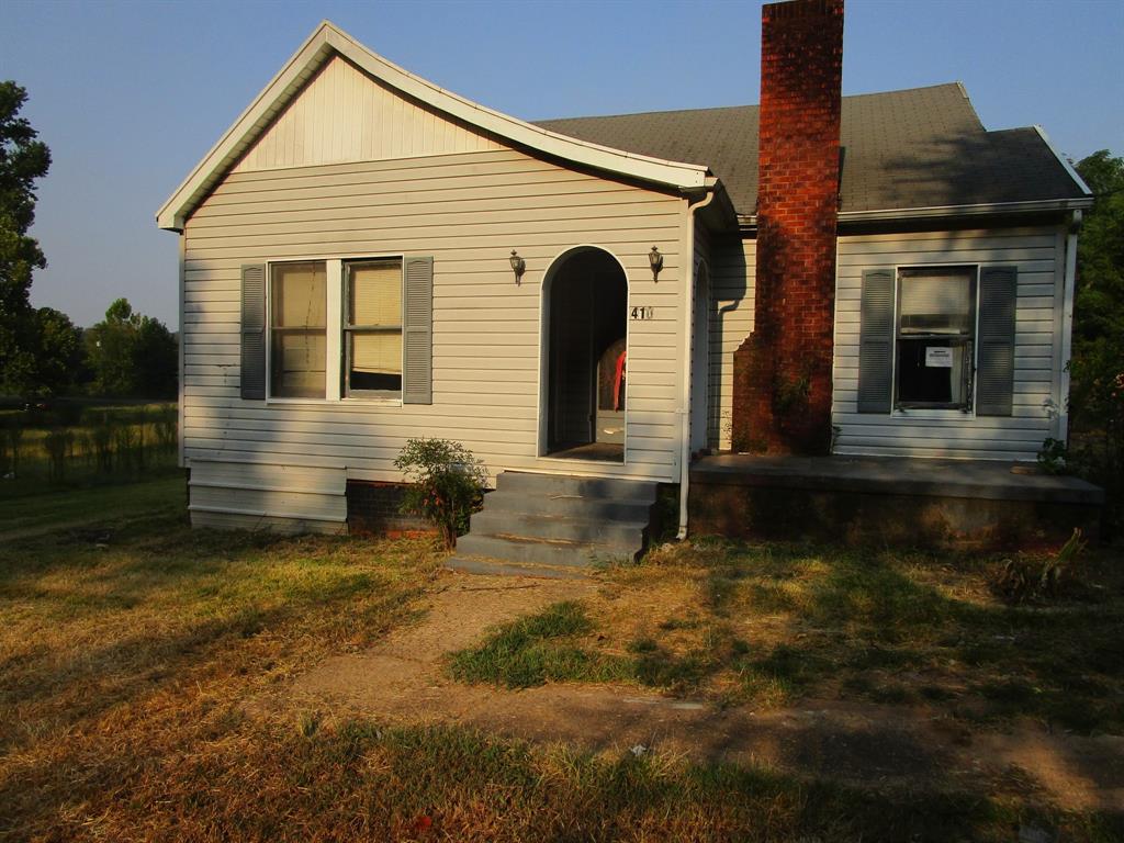 410 N Perrin