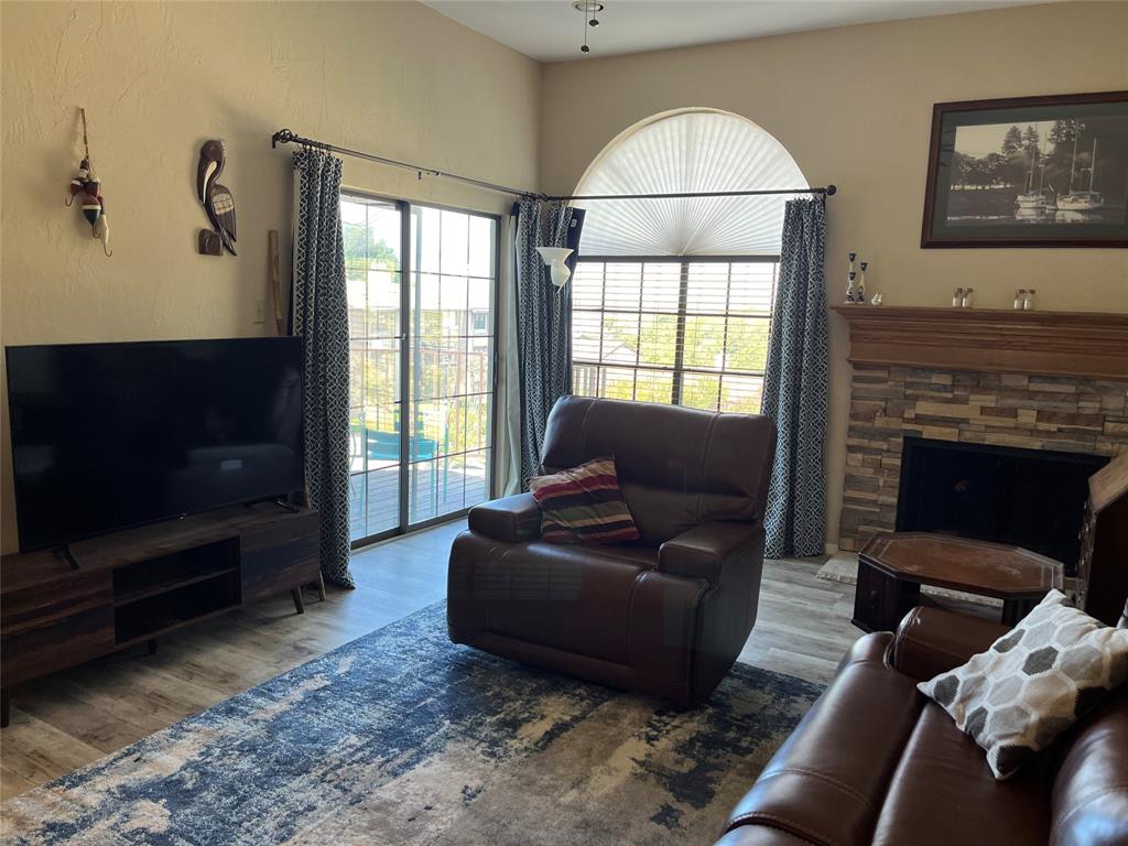 228 Henry M Chandler Dr