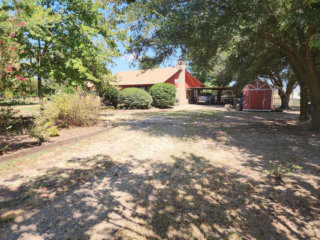 1672 County Rd 4186