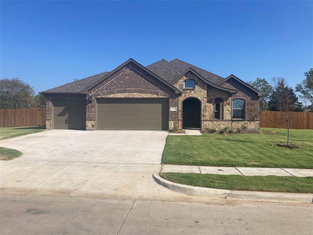 706 Broken Bow Ln