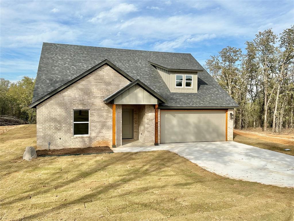 116 Monarch Ln
