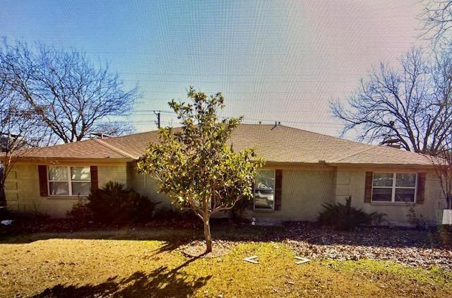4300 Segura Ct N