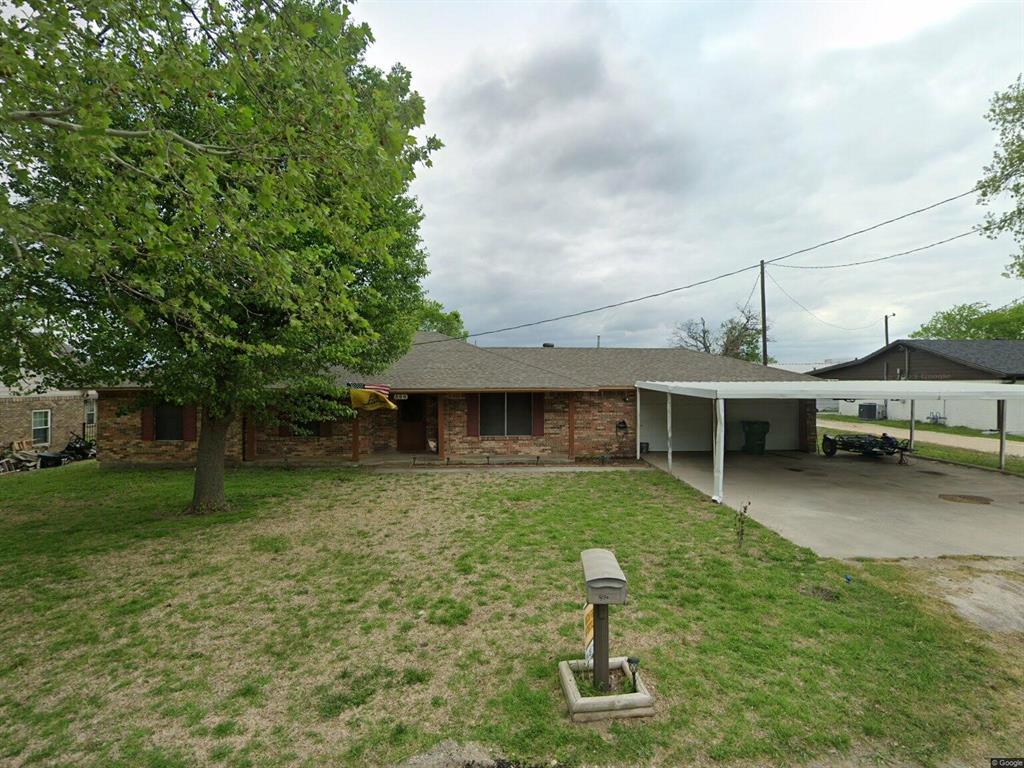 506 Neal St  
