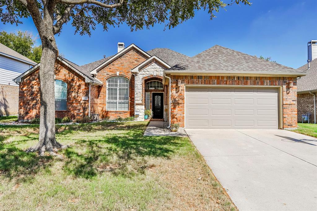 1208 Old Oak Trl