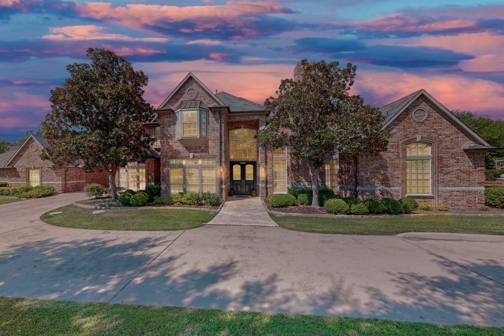 1304 Montserrat Cir  