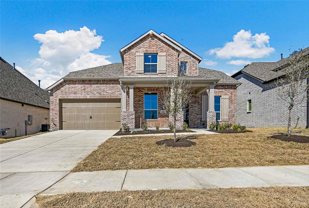 2205 Desmond Dr  