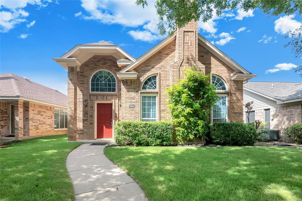 533 Lake Frst Dr