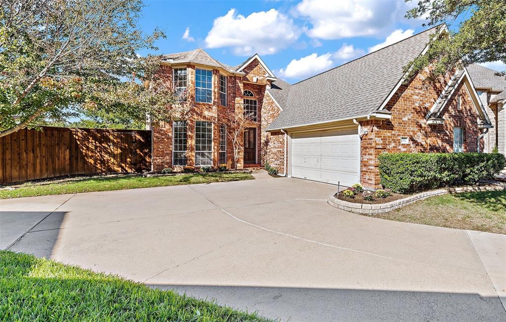 310 Heatherwood Dr