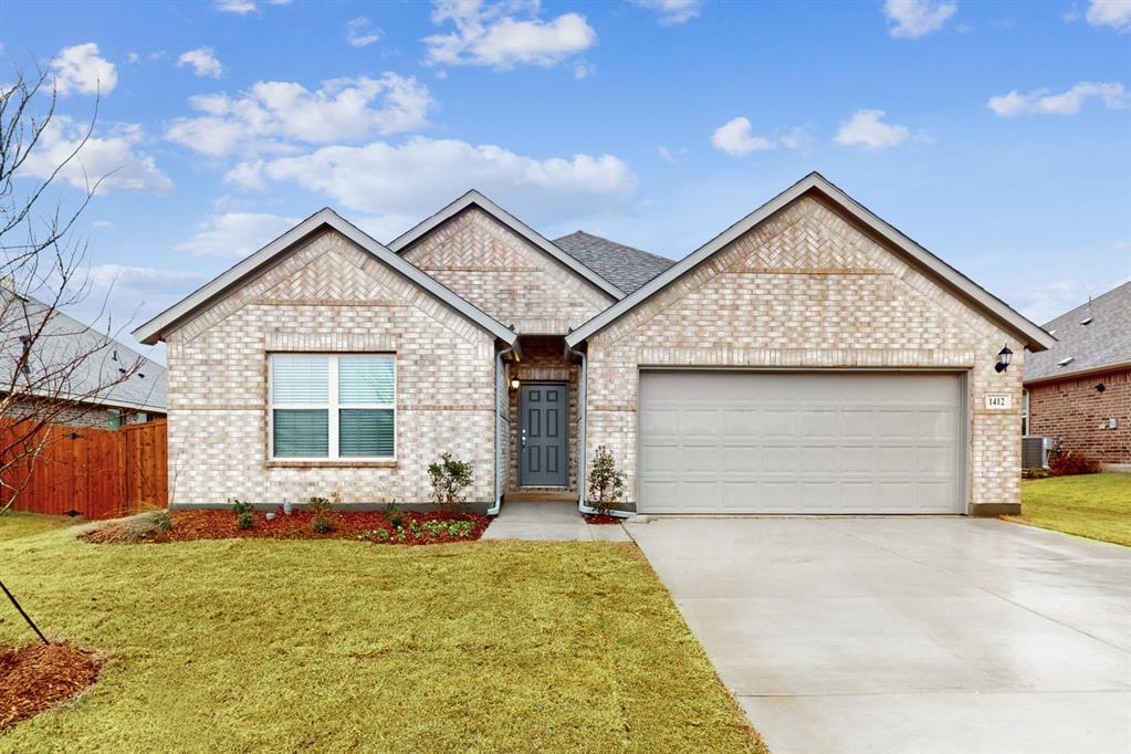 1412 Cedar Crk Ln