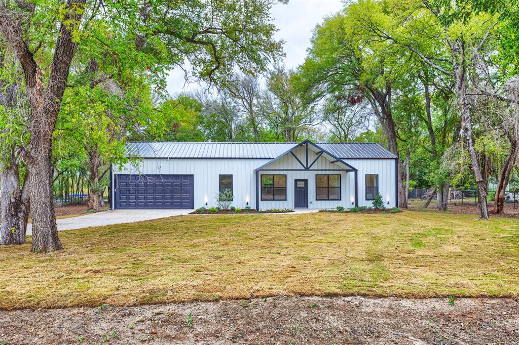 63 Mcfarlin Rd  