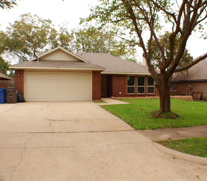 109 Craddock Dr