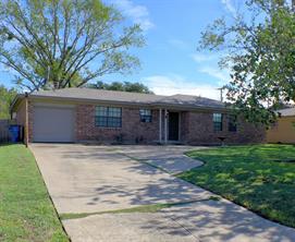 702 Timberline, Kennedale, TX, 76060