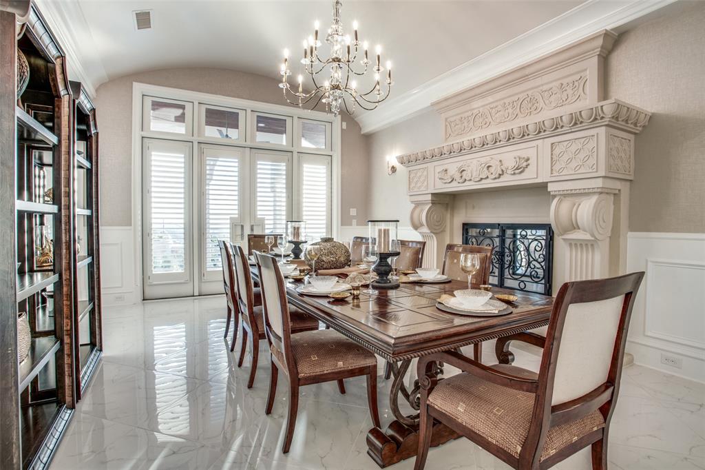 2449 Mountain View Ct, Cedar Hill, TX 75104