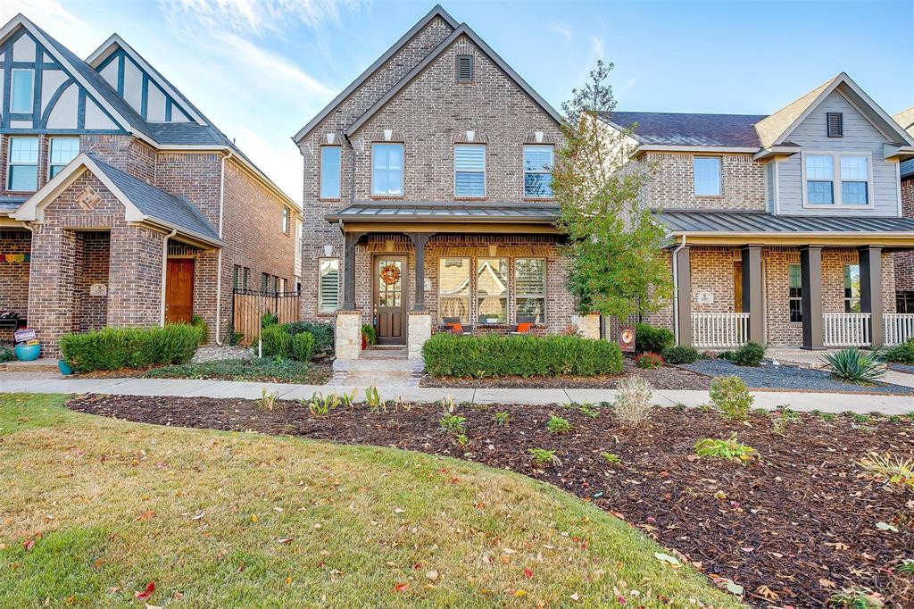 1205 Harris Hawk Way