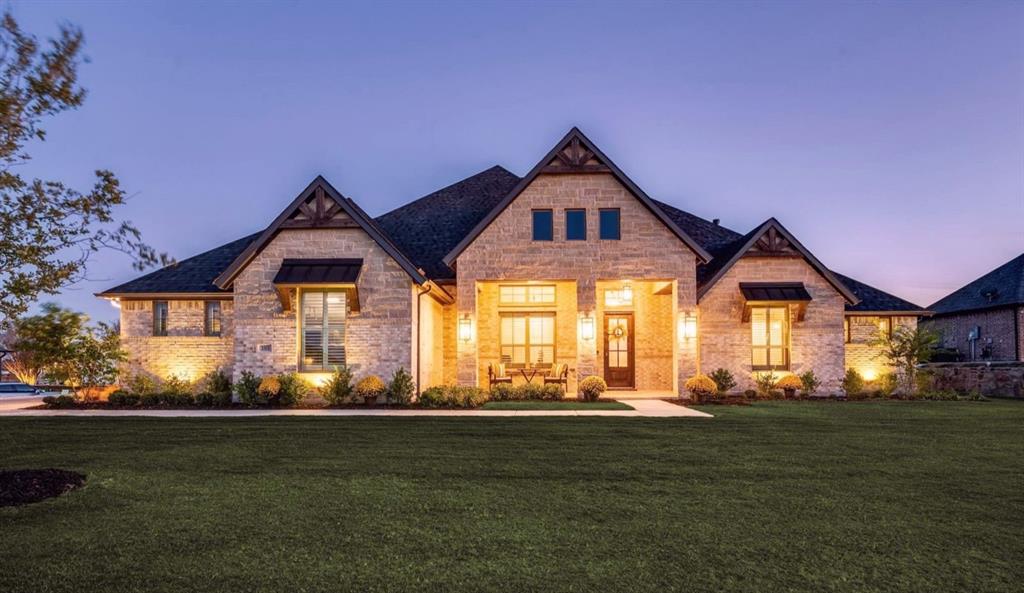3301 Castlehill Ct