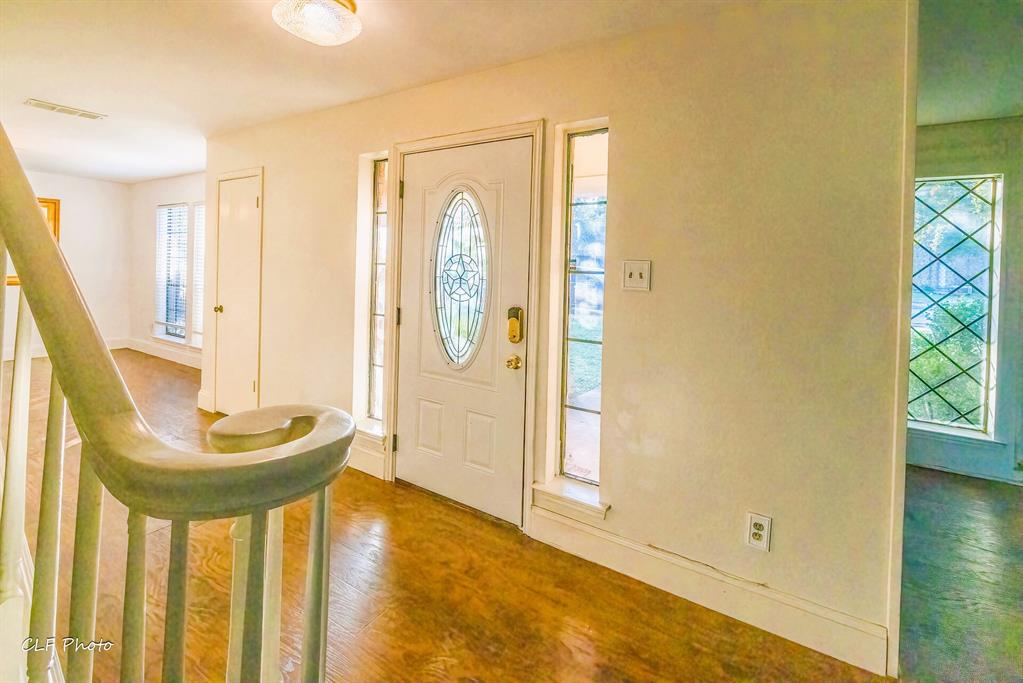 3907 SAINT CHRISTOPHER LN