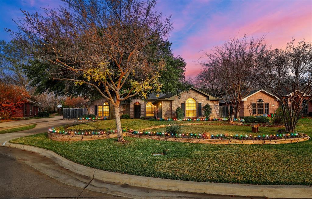414 Glenbrook Dr  