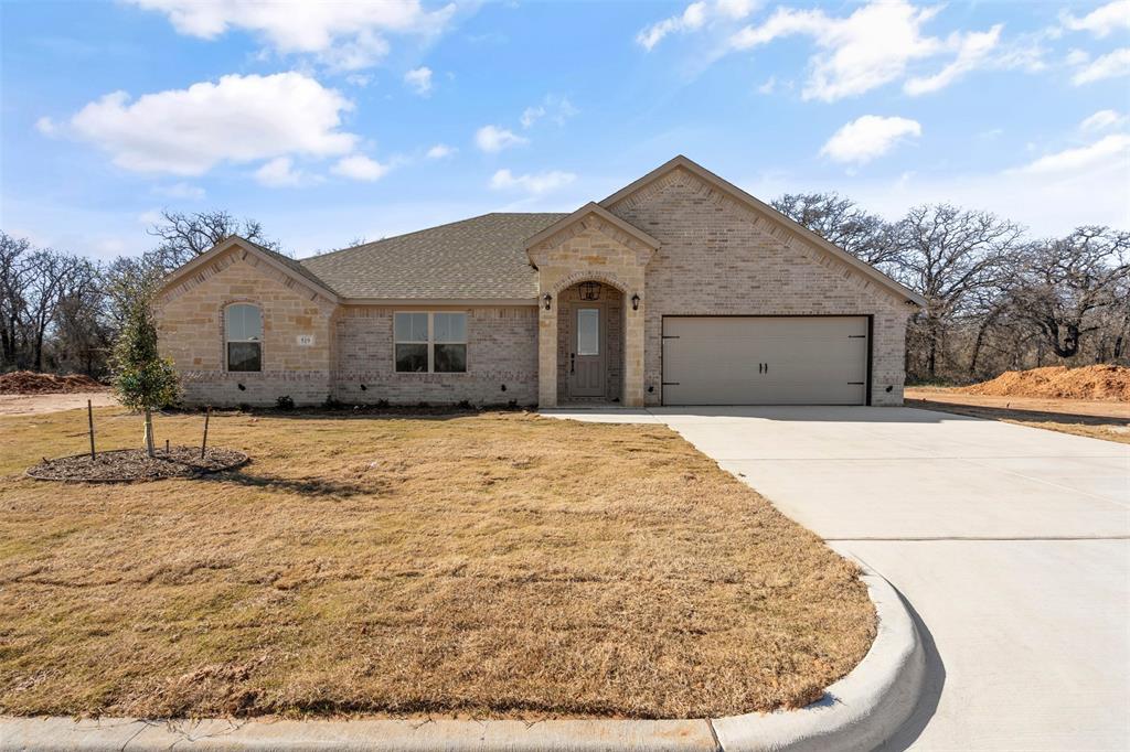 519 Calla Lily Way