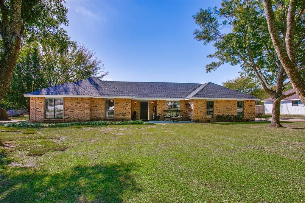 606 Meadow Lark Dr