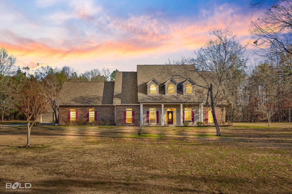 1735 Bellevue Rd