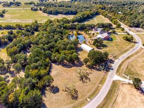 166 County Road 2261, Valley View, TX, 76272