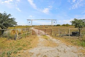 696 Hill County Road 4421, Itasca, TX 76055