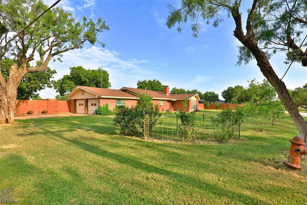 2332 Ave I
